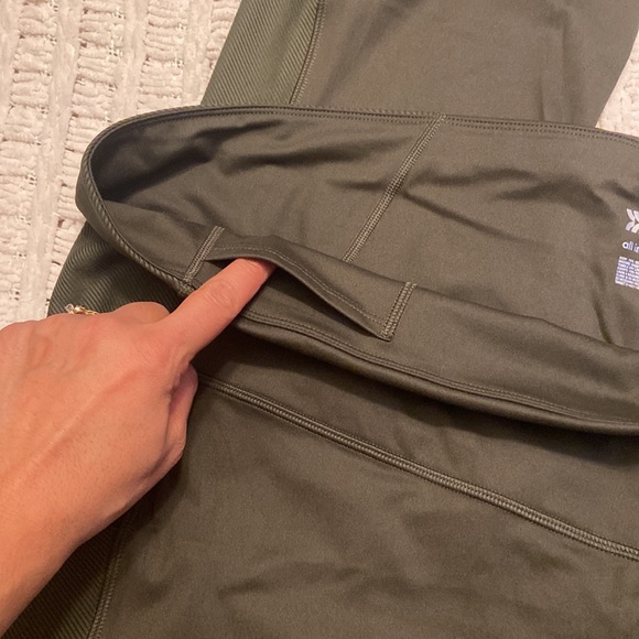 All in motion woman leggings - Picture 4 of 6